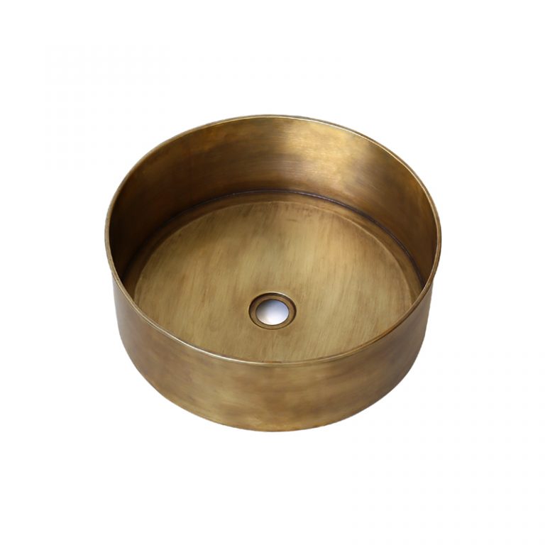 Chậu rửa thủy tinh và kính cường lực mang đến hiệu ứng thị giác mở rộng không gian nhờ độ trong suốt và khả năng phản chiếu ánh sáng tuyệt vời; với kết cấu được xử lý nhiệt cho độ chịu lực, chống vỡ cao, sản phẩm là điểm nhấn nghệ thuật đầy phá cách