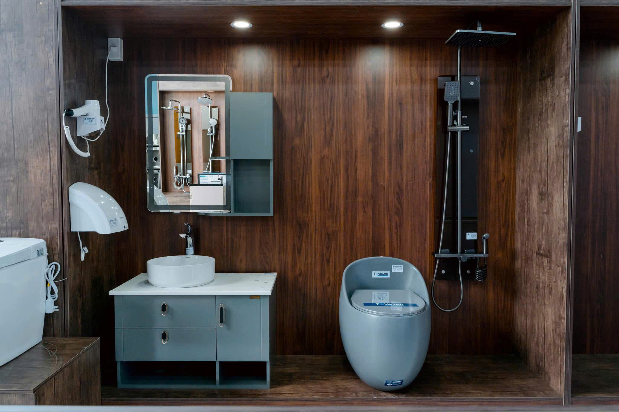 Gợi Ý Phối Hợp Thiết Bị Vệ Sinh Với Các Yếu Tố Khác